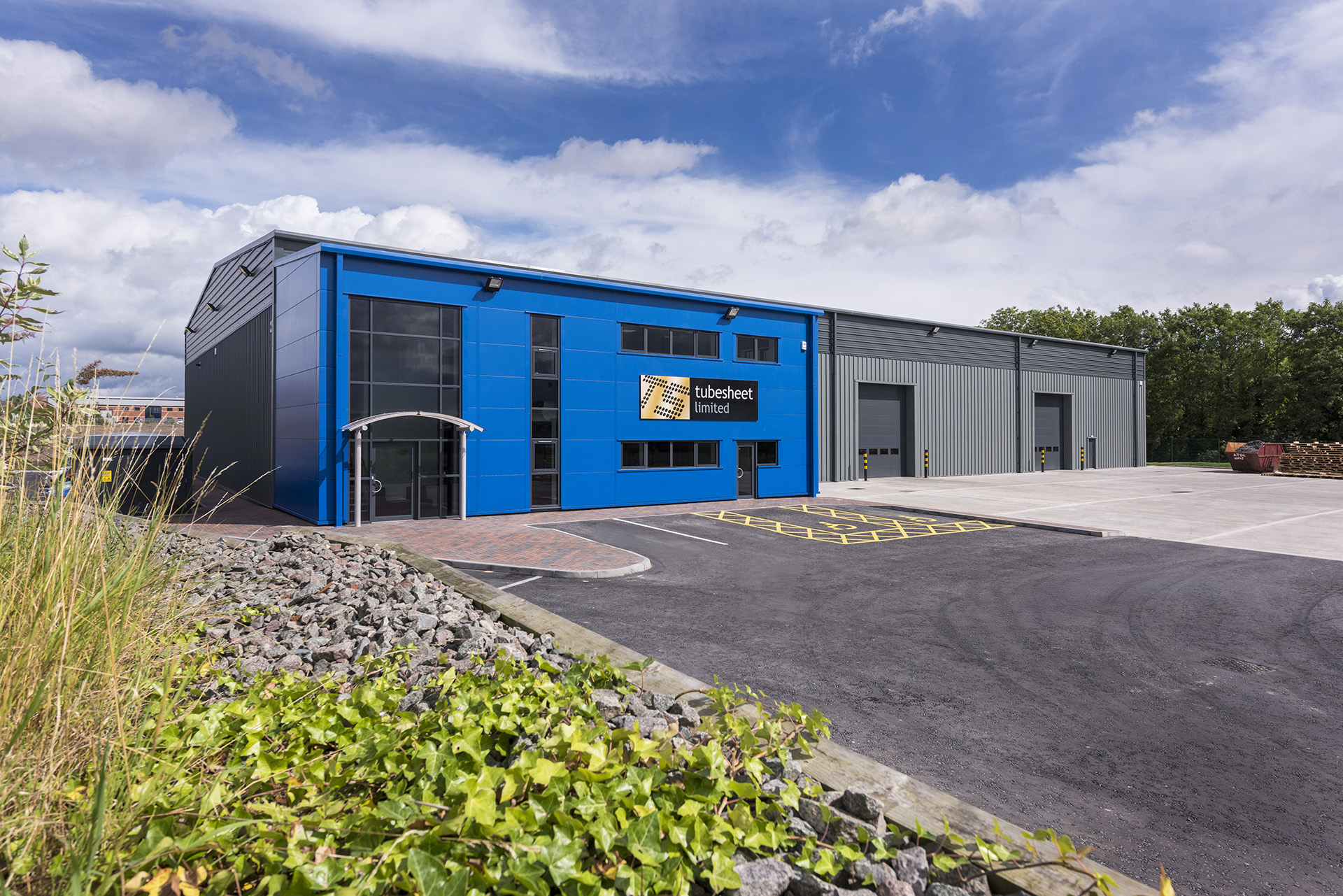 Tubesheet building